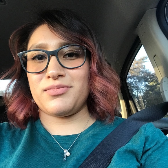 Meet your Posher, Sarahy - Picture 1 of 1